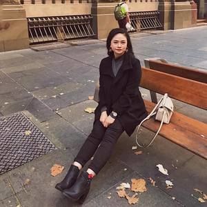 Meet your Posher, Aena